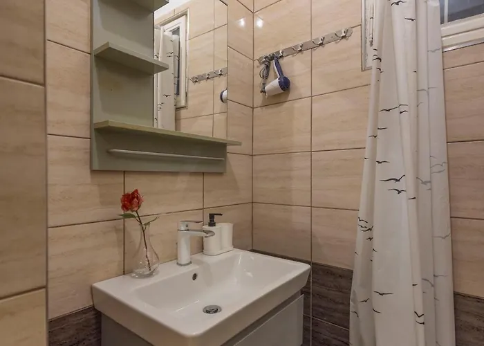 Appartement Spacious N' Cozy 5bedroom On Terez Boulevard Boedapest