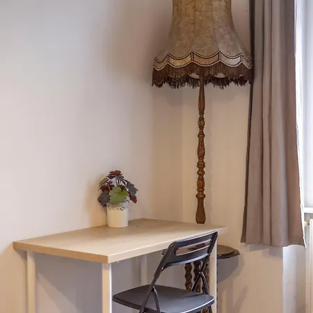 Spacious N' Cozy 5bedroom On Terez Boulevard アパート *