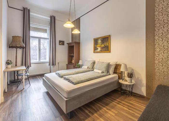 Spacious N' Cozy 5bedroom On Terez Boulevard Apartmán Budapešť
